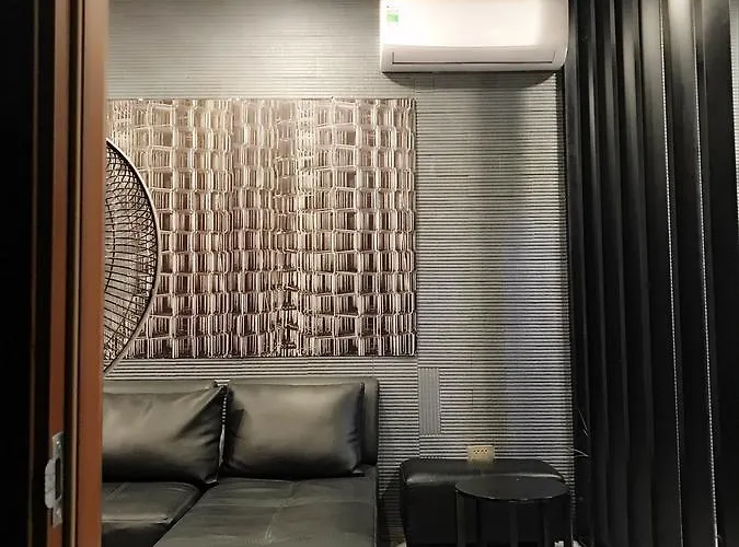 Luxury Homestay * Hạ Long