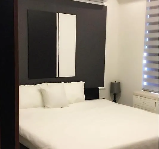 Luxury Homestay Khách sạn hẻo lánh Hạ Long